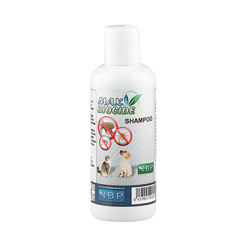 Antiparasitic shampoo for dogs and cats